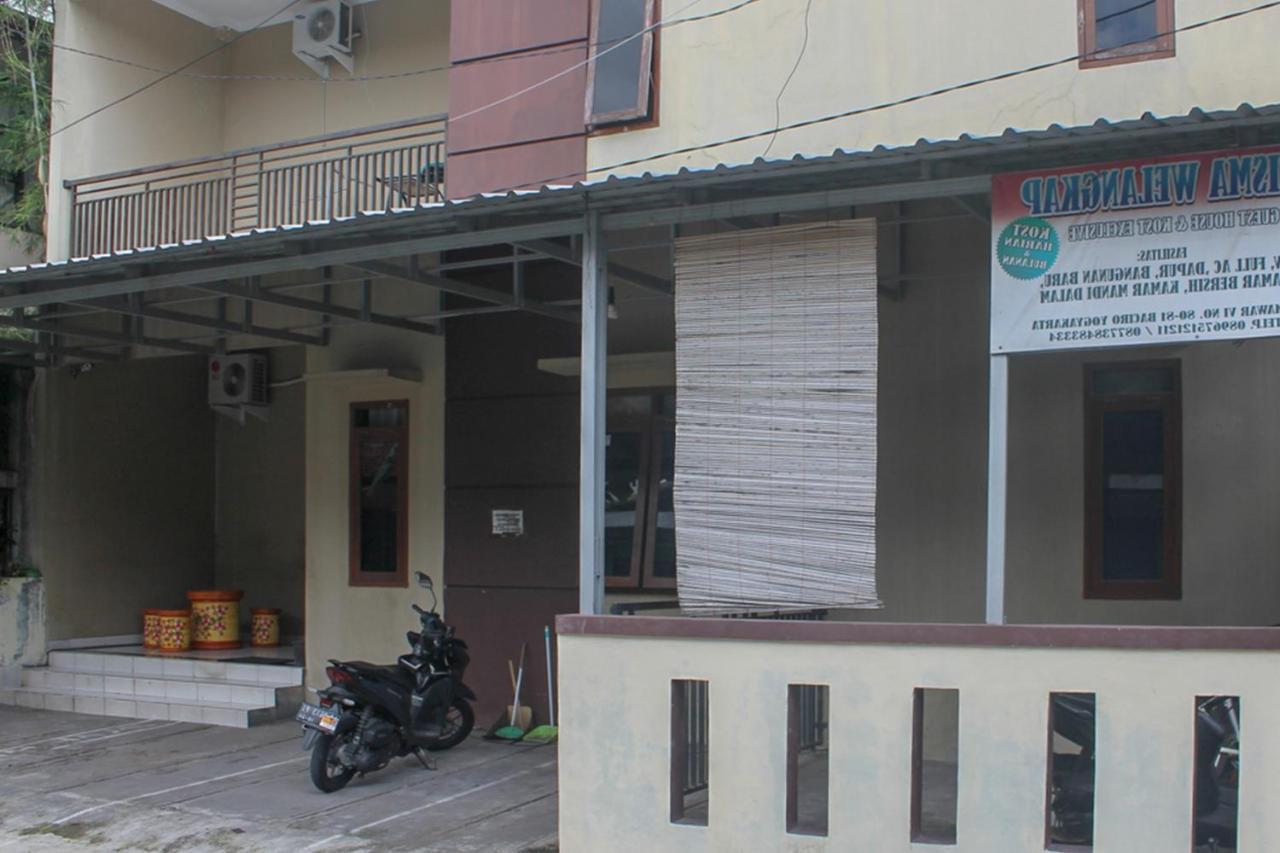 KoolKost Syariah near Universitas Ahmad Dahlan Kampus 1 Yogyakarta Bagian luar foto