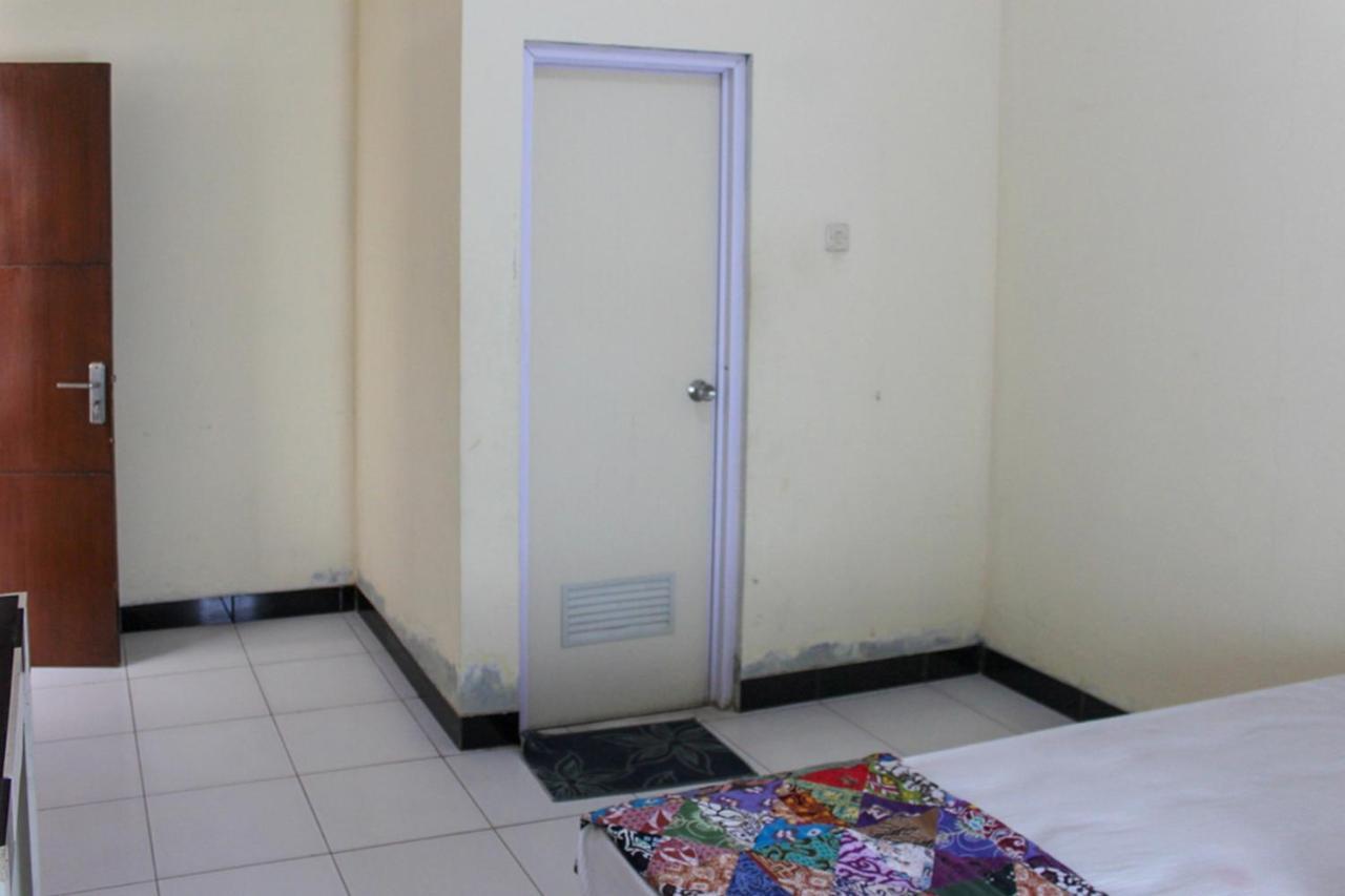KoolKost Syariah near Universitas Ahmad Dahlan Kampus 1 Yogyakarta Bagian luar foto